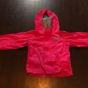 Girls light-weight  hooded rain coat Northface 2t